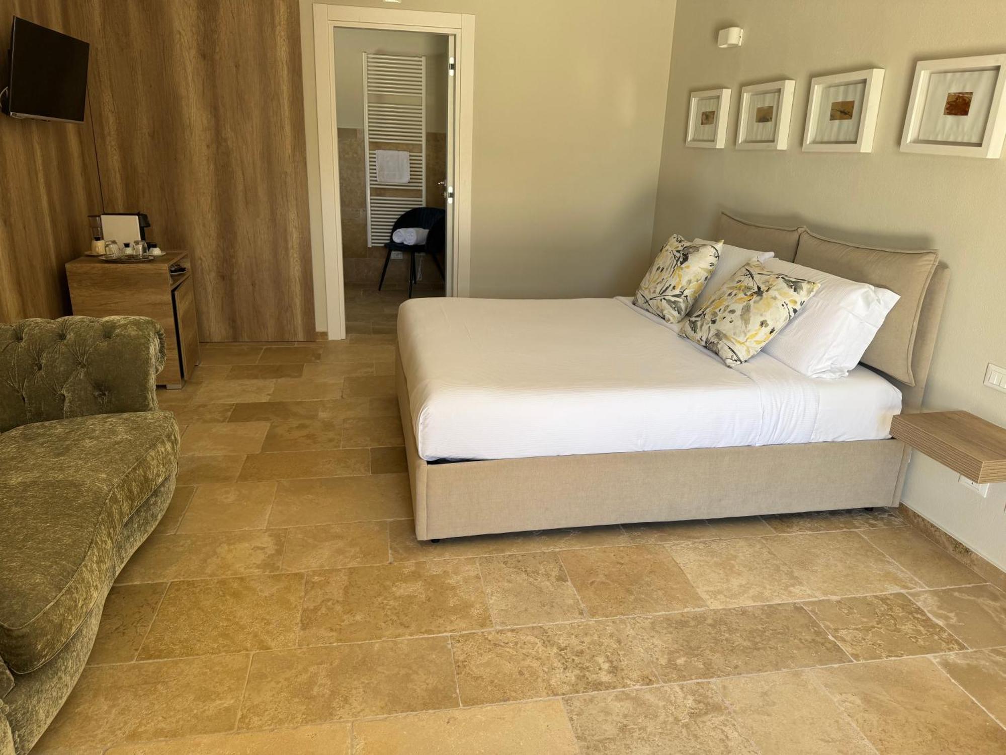 Villa Brigida Resort Santeramo in Colle Exterior photo